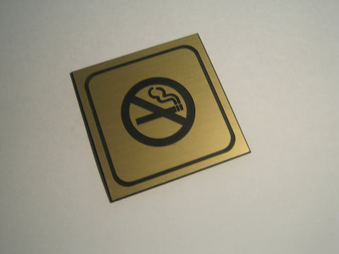 Toalettskilt i plastlaminat
