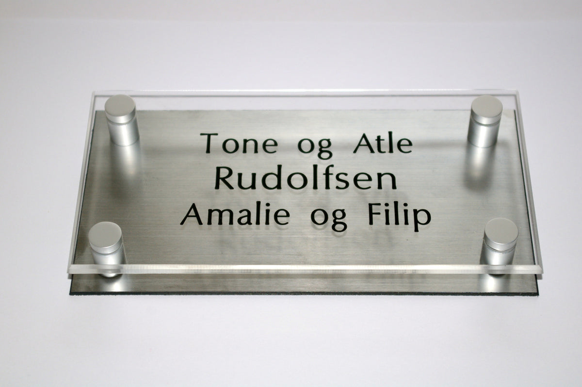 Dørskilt nr.32 i eloksert aluminium, bilde 3