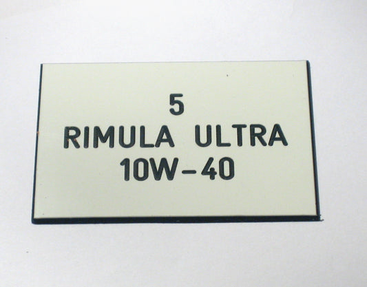 Merkeskilt i plastlaminat
